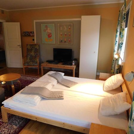 Solgarden Vandrarhem Hostal B&B Blackstad Экстерьер фото