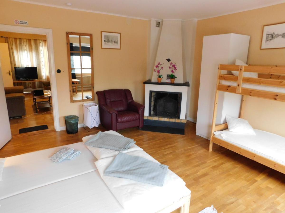 Solgarden Vandrarhem Hostal B&B Blackstad Экстерьер фото