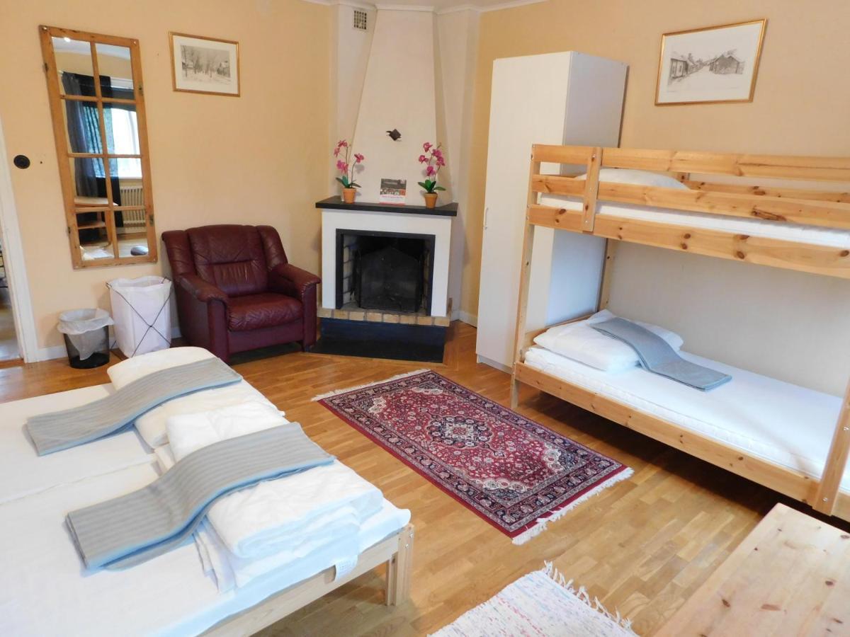 Solgarden Vandrarhem Hostal B&B Blackstad Экстерьер фото